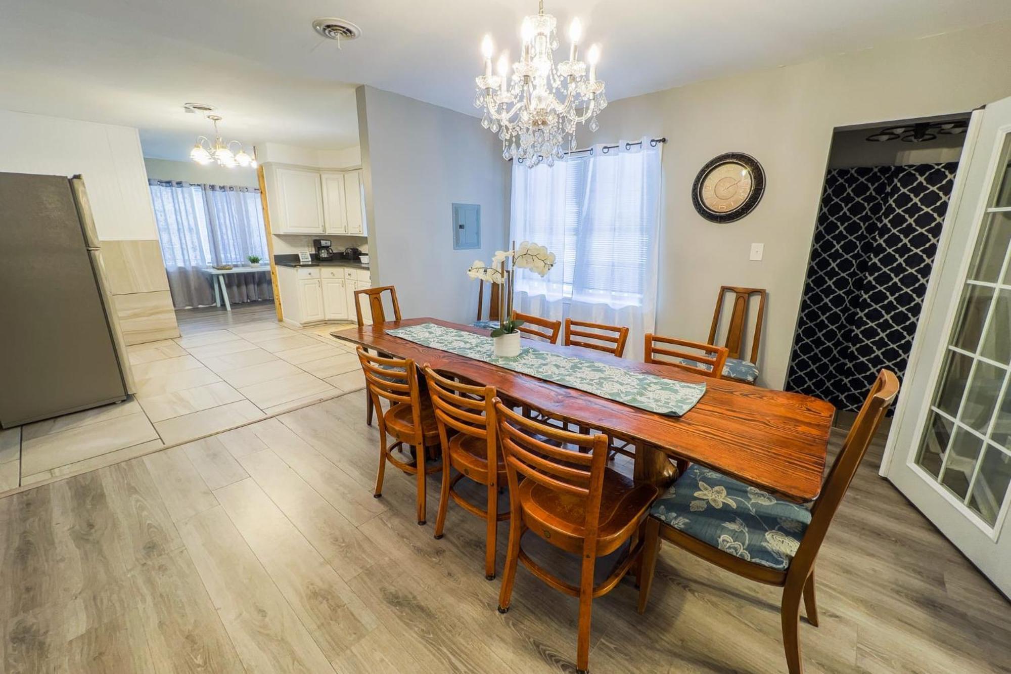 Large 6Br, 6 Bath In The City Of نياغارا فالس، نيويورك المظهر الخارجي الصورة